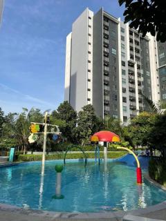 Maya Bay Splashmania Homestay - 3