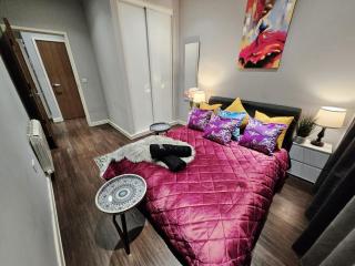 The Skyline - London Heathrow Apartment Fully Equipped - Prime Location - 6