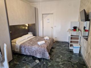 B&B GANAJ - Corso Italia 89 - BARI - 5