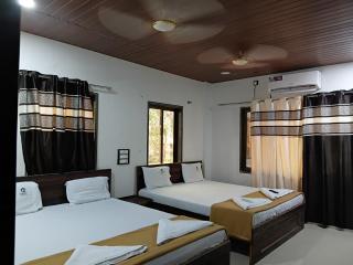 Konkan Paradise-Siddhivinayak,Devbag Beach Resort - 9