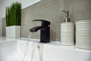 Modern Apartment in Hull City Centre - 7