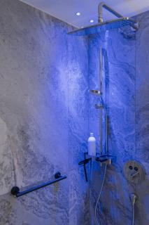 KitzSki Luxury Apartment ski-in ski-out accommodation - 6