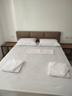 Apartment with a view & amenities - 9