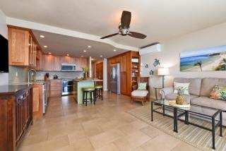 Papakea L303 · PK L303 Kaanapali BeachFront 2BD w Ocean View Poo - 1
