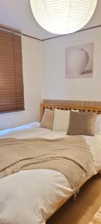 Lotte World, Lotte World Tower, Seokchon Lake, KSPO DOME, COEX, Olympic Park, Asan Medical Center, JYP,Close to Gangnam,2 Rooms, 6 people - 9