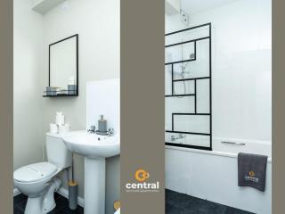 West End by Central Serviced Apartments - Cosy 1 Bedroom Flat - Fully Equipped - Perfect for Student or Professionals - WiFi - Parking - Modern - Smart TVs in All Rooms - Coming Soon - 4