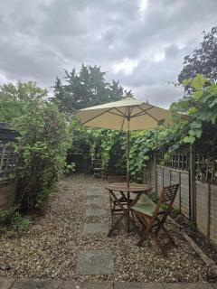 Willow Cottage - in historic Grantchester village - 9