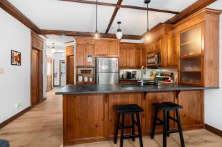 Les Manoirs Wpool & Hot Tub Near Village 120-7 - Mont-Tremblant - 6