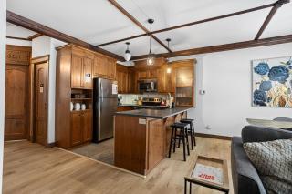 Les Manoirs Wpool & Hot Tub Near Village 120-7 - Mont-Tremblant - 5