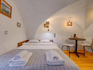 Black smith Corner - 6