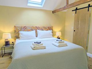 The Stables - Uk50804 - 4