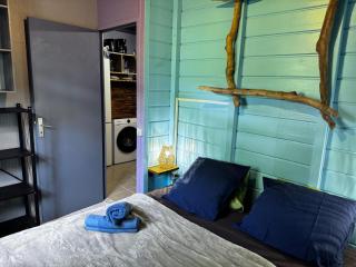 Bungalow totalement rénové, piscine à partager - 1