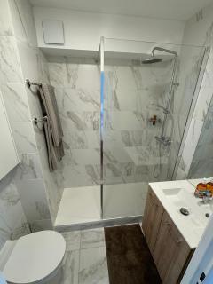 Charmant appartement au Port de Dienville - 4