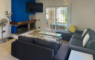 4 Bedroom Lovely Home In Creixell - 7