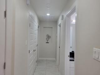 Serene Mission Oasis! - 1