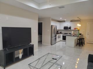 Serene Mission Oasis! - 2