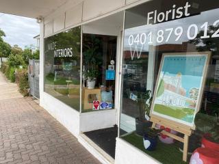 Newport Cottage sleeps 5 - 9