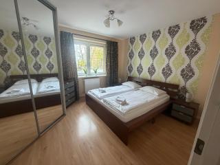 Metro Bródno Apartment Malborska Warsaw - 5