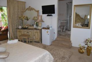 Ronique's Guest House - Rustenburg - 8