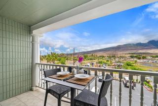 Lahaina Shores 306 · LS 306 Dream Maui Studio by the Beach Pool - 4