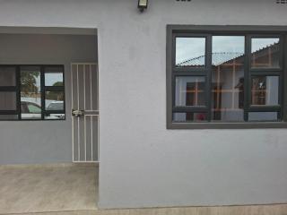 Cosy Cottage Apartments ,Area L - 3