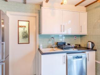 Hook & Hatchet - Uk48201 - 2