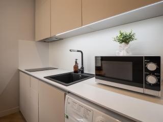 Tirgoņu Square Studio - 1