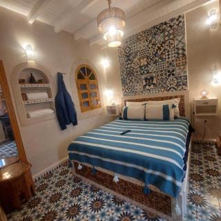 Riad Hania - 3