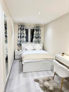 The Burleigh palace - Cambridge - 6