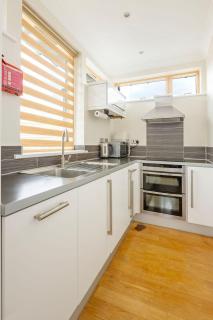 The Cambridge Penthouse - 2