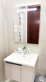 شقة بغرفة نوم وصالة واسعة - 2