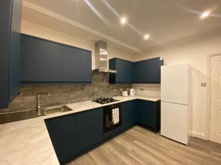 Boswell Elite Two Bed Apartment - 9