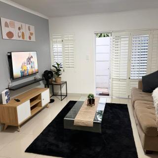 Cozy Retreat with a Pool! - 8