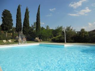 Elegant Villa in Tuscany - 9