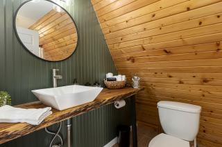 Breathtaking A-frame with Impressive Nature Views in Carbondale, Illinois - 2