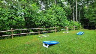 Amazing Wooden Cabin with Hot-tub and Game Room in Sevierville, Tennessee - 4