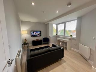 Heart of Brentwood - 1 Bed - Underground Parking - Fast Wifi - 0