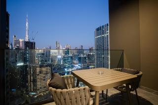 Artistic 2Bedroom with Skyline Khalifa View - 9