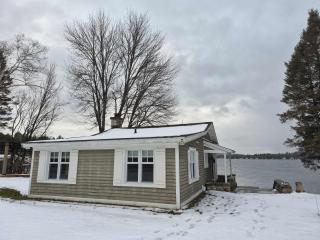 Sunshine Lake Estate Multi Chalet Property - 8