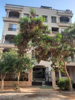 شقة مفروش للإيجار في المقطم - 9