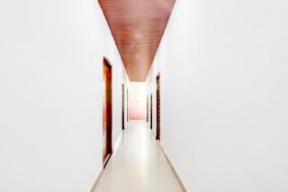 Hotel O Tara Grand luxury Rooms - 6