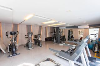 Brcozy near BTS nana & Terminal21 - 3