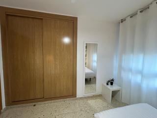 VUT Parque II TORREON 4 dormitorios y 2 baños Parking gratuito cercano - 3