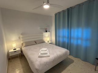 VUT Parque II TORREON 4 dormitorios y 2 baños Parking gratuito cercano - 2