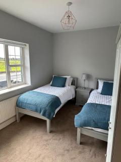 6 bed house, 4 bath house in Brickens - 3