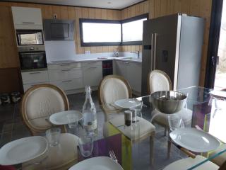 GITE DE L'AUTAN - Villa 8 pers-4 salles de bain indépendantes, piscine chauffée et Spa - 1