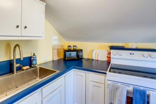 Blue Ridge Retreat! Cottage on the Rapidan River - 3