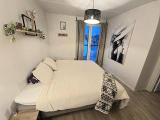 Modern corner apartment with brand new furnishing - 5