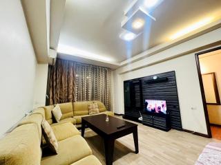 Yerevan City Center- Cozy and Sunny Apartment - Near Republic Square - 8