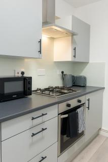 Quiet & Modern 3-Bed Home Near Beach & Marina - 2